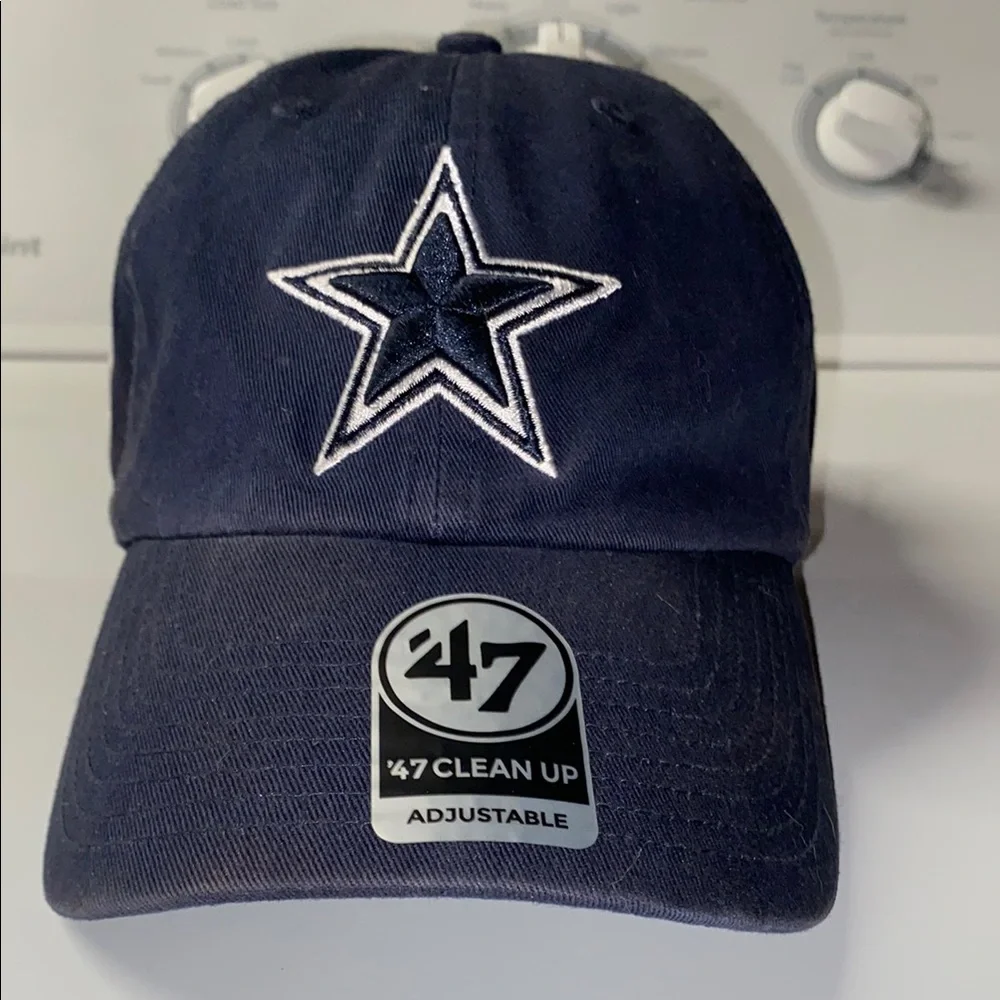 ‘47 Dallas Cowboys Navy Blue Embroidered Hall of Fame Adjustable Hat. - Picture 2 of 7